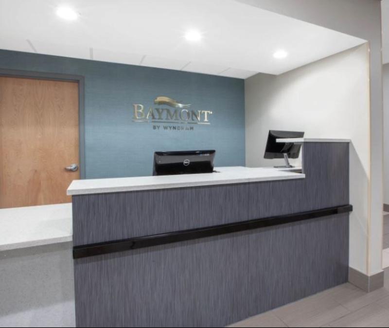 Отель Baymont By Wyndham Grand Rapids Near Downtown Вайоминг Экстерьер фото